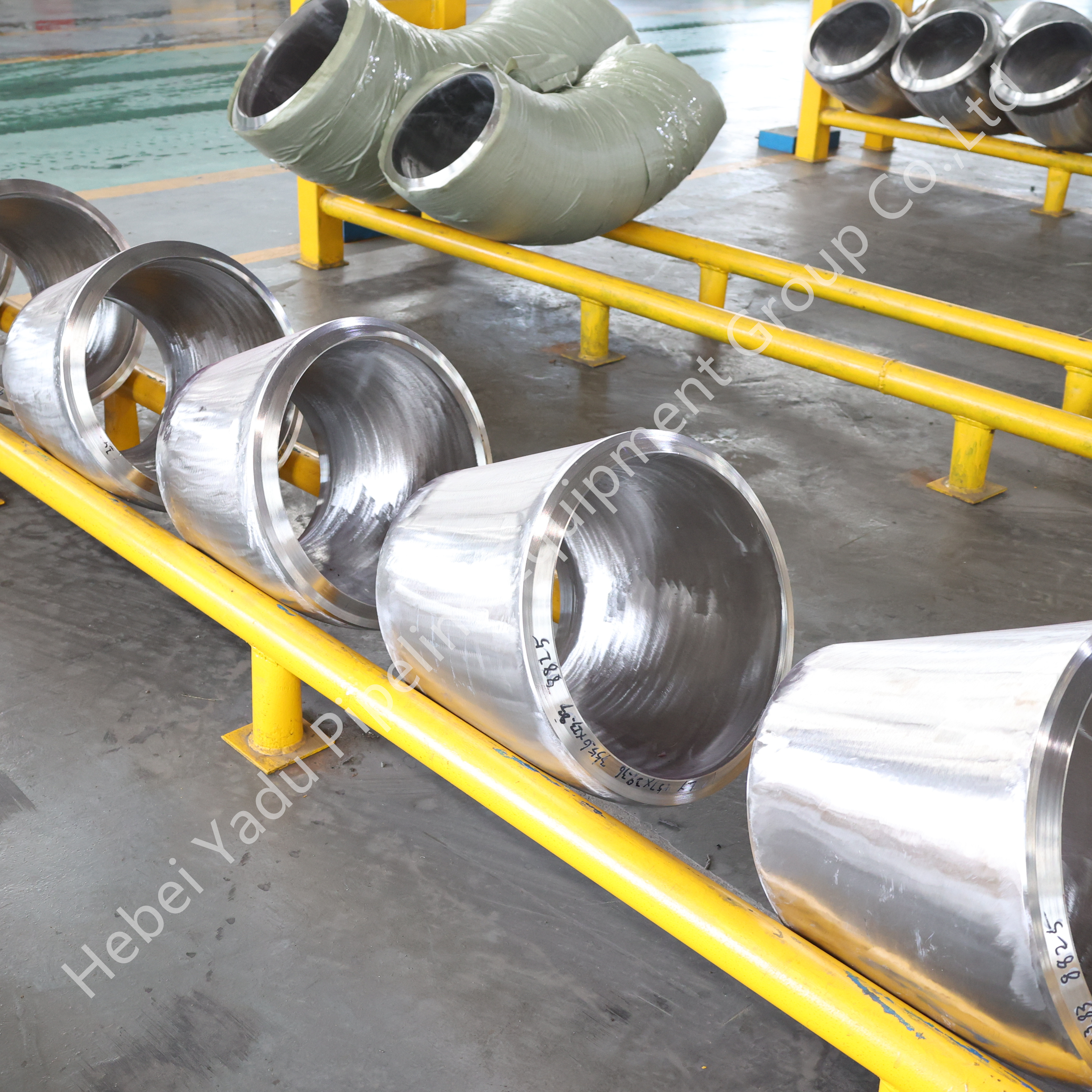 Concentric Reducer | ASME B16.9 | 12Cr1MoV | Butt Welded Fitting  | Yadu High Pressure Pipe Fitting